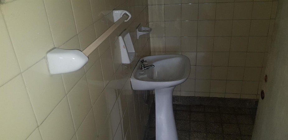 OPORTUNIDAD!! PH A REMODELAR EN HAEDO