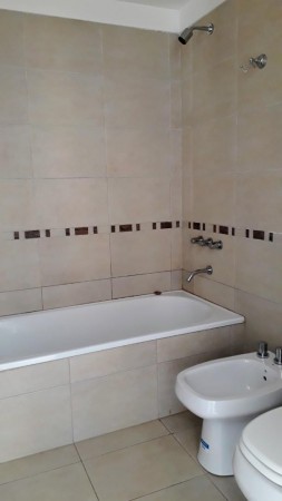 OPORTUNIDAD A ESTRENAR!EXCELENTE MONOAMBIENTE DIVISIBLE A 2 AMB EN COMPLEJO DE DEPARTAMENTOS PREMIUM