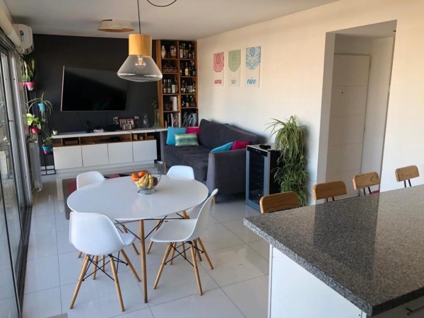 OPORTUNIDAD!!EXCELENTE PISO ATERRAZADO 4 AMBIENTES, SUM Y COCHERA EN PLENO CENTRO COMERCIAL DE HAEDO