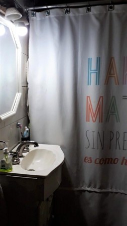 OPORTUNIDAD! HERMOSO PH A NUEVO, 4 AMB,PATIO,PARRILLA,COCHERA X2, FRTE A PLAZA, 1CUADRA JM.PAZ