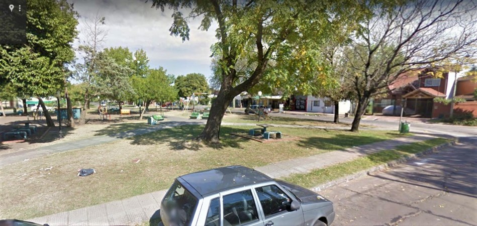 OPORTUNIDAD! HERMOSO PH A NUEVO, 4 AMB,PATIO,PARRILLA,COCHERA X2, FRTE A PLAZA, 1CUADRA JM.PAZ