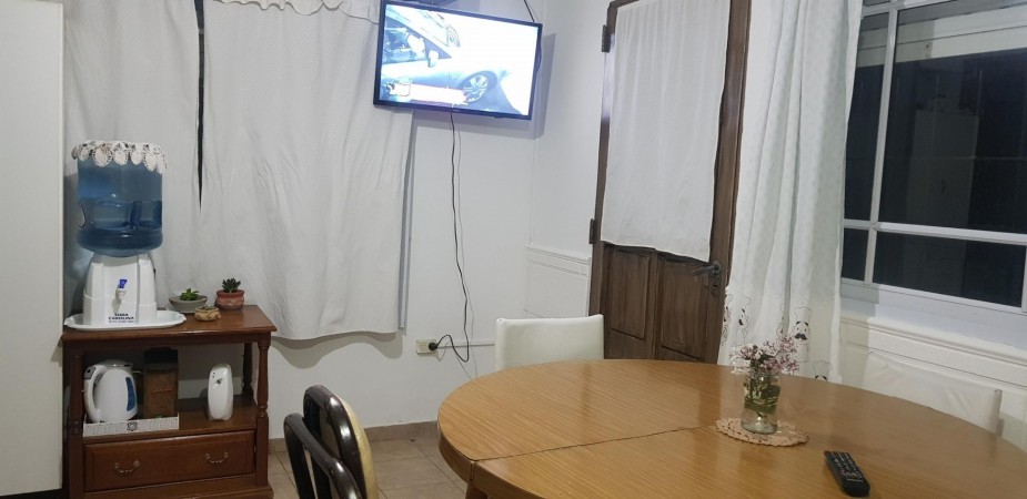 OPORTUNIDAD!!HERMOSO DÚPLEX DE 4 AMB 100M2, 2 PLANTAS,GARAGE, PATIO Y PARRILLA EN CONDOMINIO PRIVADO