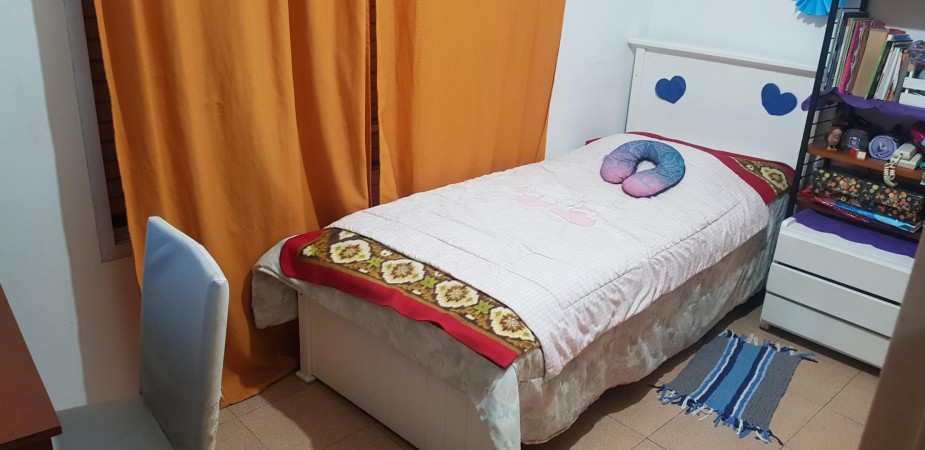 OPORTUNIDAD!!HERMOSO DÚPLEX DE 4 AMB 100M2, 2 PLANTAS,GARAGE, PATIO Y PARRILLA EN CONDOMINIO PRIVADO