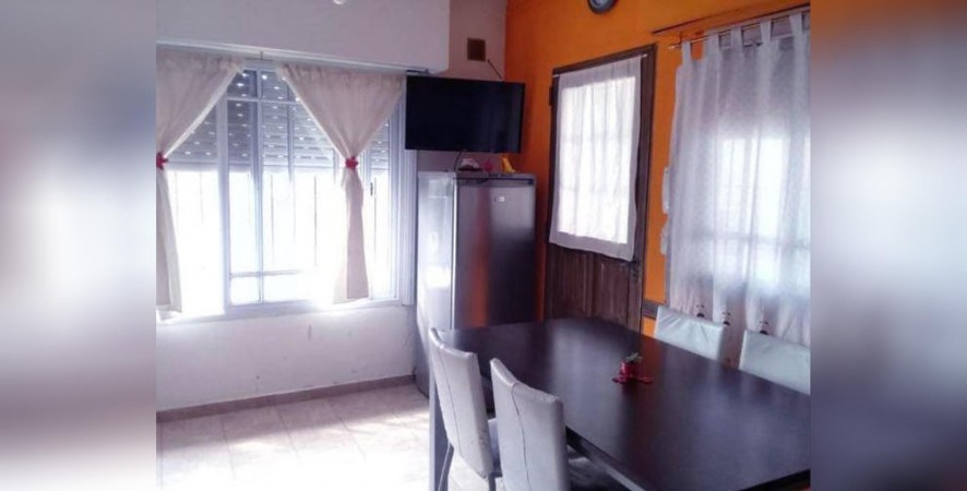 OPORTUNIDAD!!HERMOSO DÚPLEX DE 4 AMB 100M2, 2 PLANTAS,GARAGE, PATIO Y PARRILLA EN CONDOMINIO PRIVADO