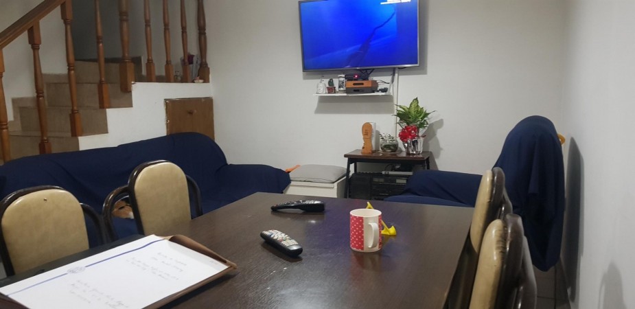 OPORTUNIDAD!!HERMOSO DÚPLEX DE 4 AMB 100M2, 2 PLANTAS,GARAGE, PATIO Y PARRILLA EN CONDOMINIO PRIVADO