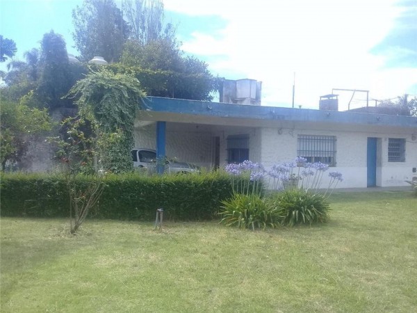 OPORTUNIDAD UNICA!! EXC. CHALET EN PADUA SUR A 10 CDS DEL CENTRO, 200M2 LOTE DE 12 X 62 , 6 AMB