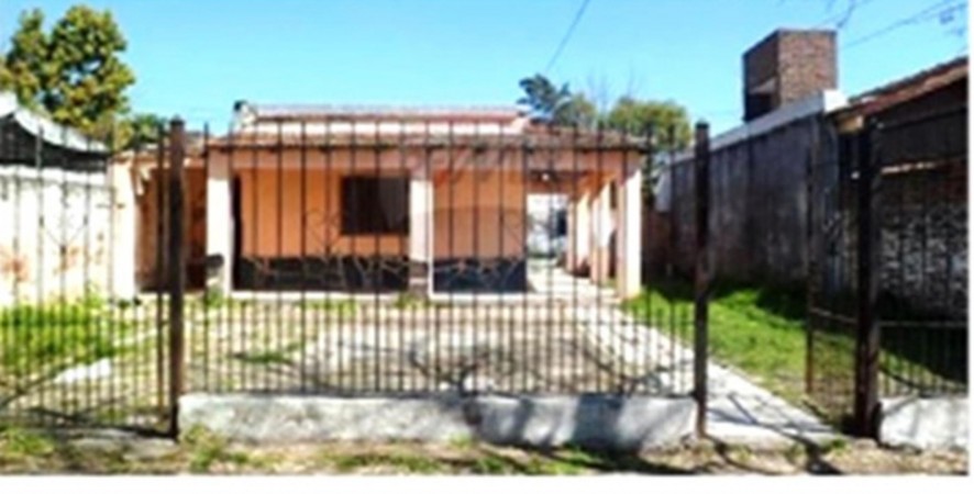 OPORTUNIDAD!! CASA 4 AMB.EN REFACCION A NUEVO S/ LOTE PROPIO 10X26 A 4 CDRS DE PADUA CENTRO
