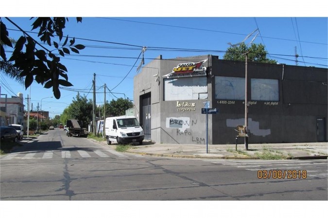 OPORTUNIDAD! 3 LOTES EN EXCELENTE UBICACION!