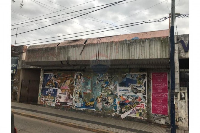 OPORTUNIDAD UNICA! 2 LOTES EN PLENO CENTRO COMERCIAL DE ITUZAINGO