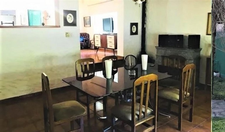 CASAQUINTA C/PISCINA EN PQUE LELOIR A 2 CDS DE M. FIERRO,1100M2 CON 320M2 CUB. ESPECTACULAR OPORTUNIDAD!!