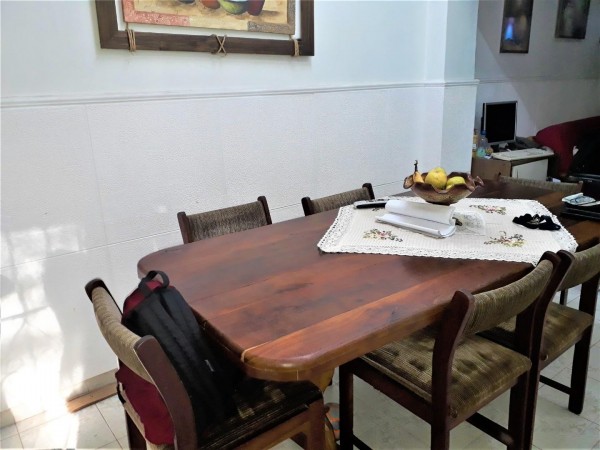 OPORTUNIDAD!! HERMOSA CASA TIPO QUINTA EN PADUA SUR +DEPTO+QUINCHO+OFICINA,SOBRE 2LOTES,24 X 37 MTS