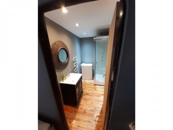 HERMOSA CASAQUINTA ESTILO CABAÑA A ESTRENAR! DISEÑO Y ESTILO,PISCINA DECK, LOTE 800M2, ZONA QUINTAS