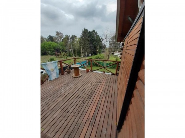 HERMOSA CASAQUINTA ESTILO CABAÑA A ESTRENAR! DISEÑO Y ESTILO,PISCINA DECK, LOTE 800M2, ZONA QUINTAS