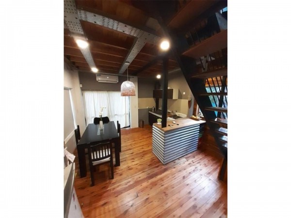 HERMOSA CASAQUINTA ESTILO CABAÑA A ESTRENAR! DISEÑO Y ESTILO,PISCINA DECK, LOTE 800M2, ZONA QUINTAS