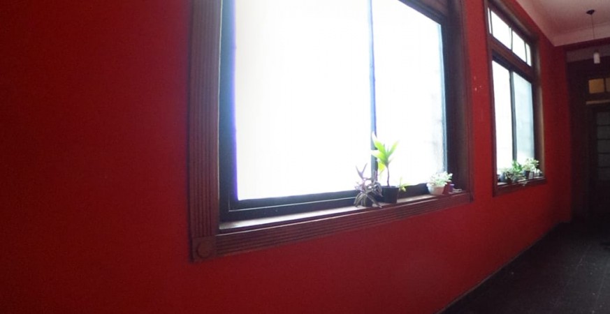 OPORTUNIDAD IMPERDIBLE!! ZONA CENTRO/ SAN TELMO, IDEAL INVERSORES, PISO COMPLETO APTO PROFESIONAL  196 M2, 7 AMBIENTES AMPLIOS, 2 BAÑOS, COCINA COMEDOR, DESPENSA, TERRAZA, BAULERA 