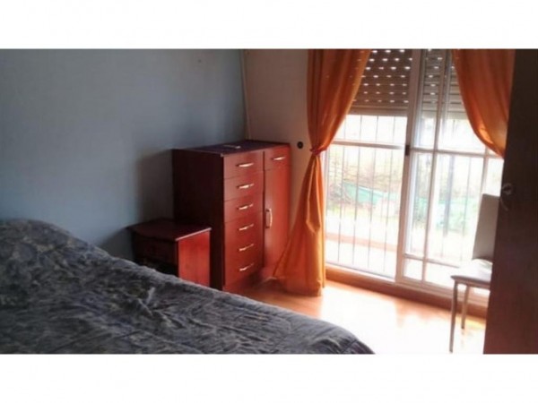 OPORTUNIDAD!!HERMOSO DÚPLEX DE 4 AMB 100M2, 2 PLANTAS,GARAGE, PATIO Y PARRILLA EN CONDOMINIO PRIVADO