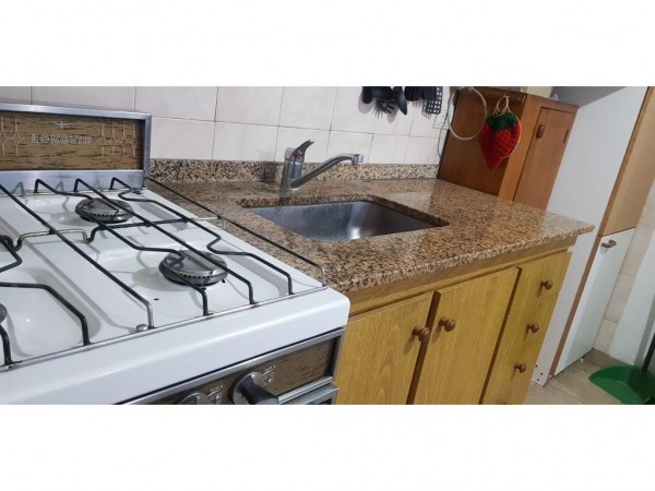 OPORTUNIDAD!!HERMOSO DÚPLEX DE 4 AMB 100M2, 2 PLANTAS,GARAGE, PATIO Y PARRILLA EN CONDOMINIO PRIVADO