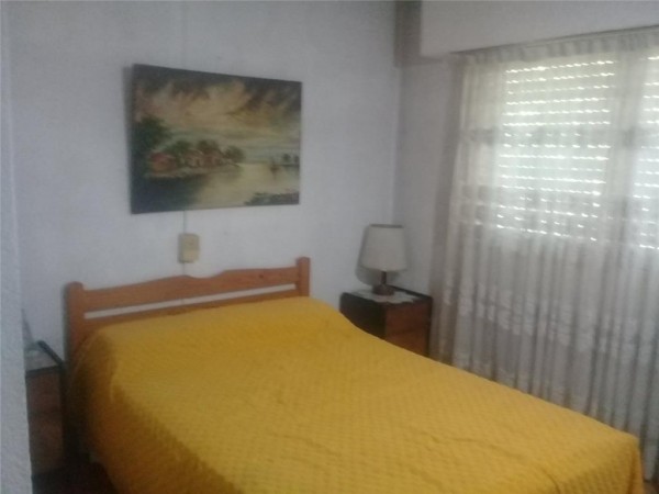 CASAQUINTA SAN ANTONIO DE PADUA C/PISCINA EN PADUA SUR A 10 CDS CENTRO,LOTE 33X62, 6 AMB.200M2