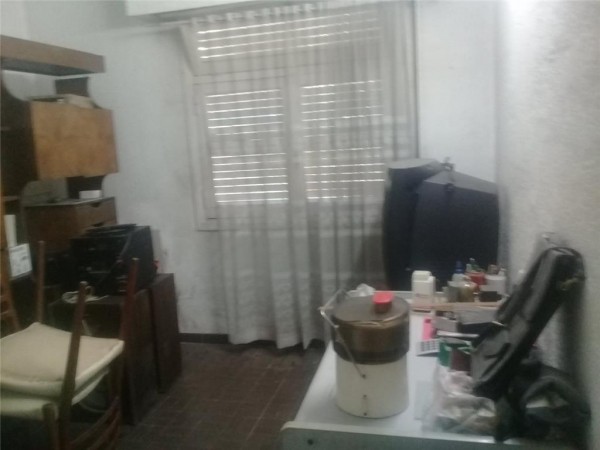 CASAQUINTA SAN ANTONIO DE PADUA C/PISCINA EN PADUA SUR A 10 CDS CENTRO,LOTE 33X62, 6 AMB.200M2