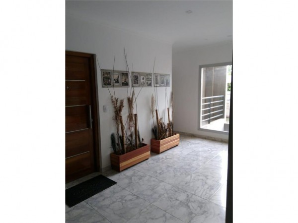 OPORTUNIDAD!!DEPTO A ESTRENAR 45M2,CONDOMINIO LAS NAZARENAS,2 AMB.BALCON,COCHERA,"APTO PROFESIONAL"