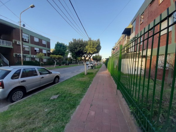 OPORTUNIDAD ÚNICA!! DEPARTAMENTO 3 AMBIENTES EN EXCELENTE COMPLEJO DE SAN JUSTO