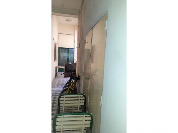 OPORTUNIDAD! CASA 6 AMB. 170M2 PARA REMODELAR EN INMEJORABLE UBICACION!! IDEAL 2 FAMILIAS O INVERSOR