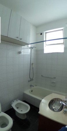 OPORTUNIDAD!! EXC.DEPARTAMENTO SOBRE AV. DE MAYO