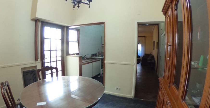 OPORTUNIDAD!! EXC.DEPARTAMENTO SOBRE AV. DE MAYO