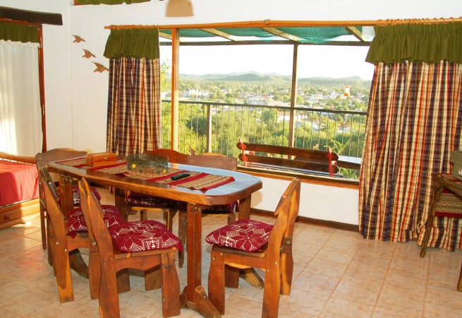 OPORTUNIDAD!! EXCELENTE COMPLEJO DE CABAÑAS EN CÓRDOBA