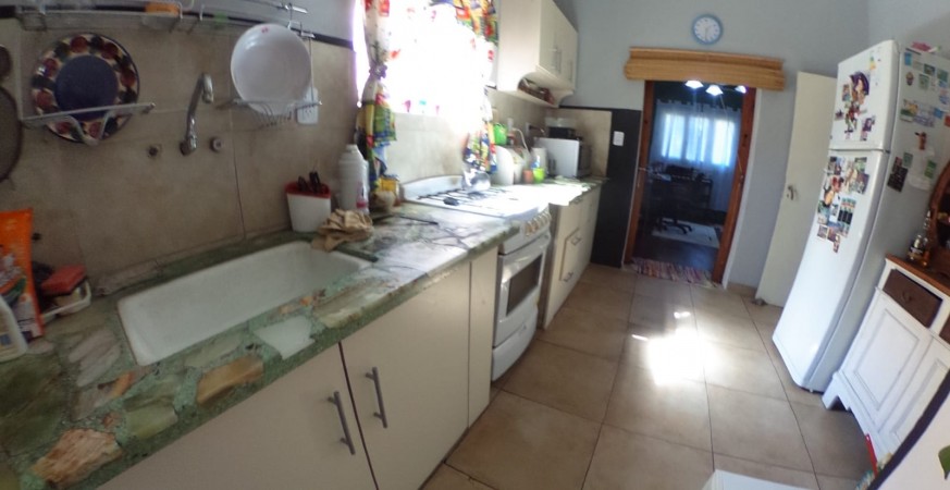 OPORTUNIDAD!!  HERMOSO PH AL FRENTE EN PADUA NORTE, JARDIN, COCHERA, TERRAZA, EXC. UBICACIÓN