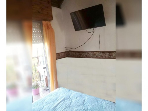 DEPTO EN EL FARO A 1 CUADRA DE LA PLAYA, 2 AMB + ENTREPISO + BALCON "SIN EXPENSAS"