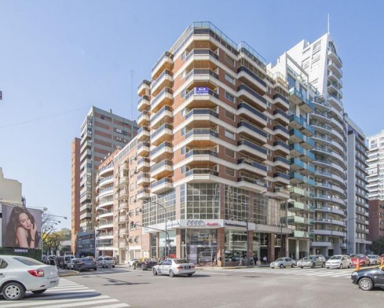 EXCELENTE SEMIPISO 5 AMBIENTES EN BELGRANO CON BALCON Y COCHERA AV. LIBERTADOR AL 5600  Y LA PAMPA