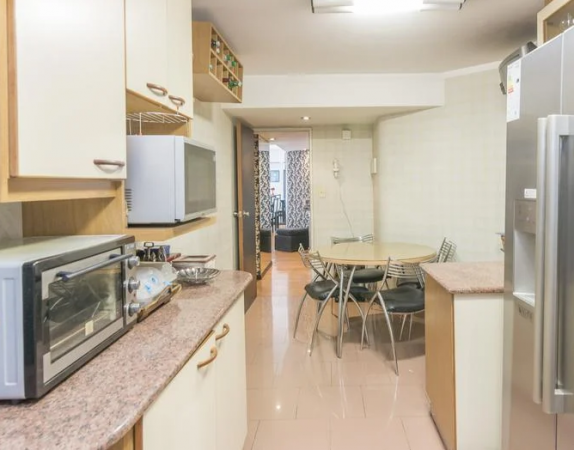 EXCELENTE SEMIPISO 5 AMBIENTES EN BELGRANO CON BALCON Y COCHERA AV. LIBERTADOR AL 5600  Y LA PAMPA