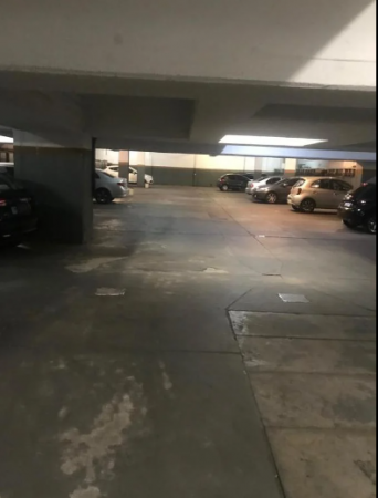 EXCELENTE DEPTO AL FRENTE 4 AMBIENTES, 3 DORMITORIOS CON COCHERA EN PALERMO