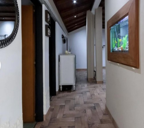 OPORTUNIDAD!! EXCELENTE PH 3 AMBIENTES CON PATIO RECICLADO A NUEVO! EN MONTECASTRO CABA