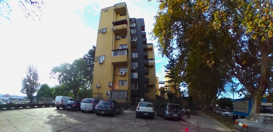 OPORTUNIDAD!! IMPECABLE DEPTO 4 AMB.TORRE ALBARELLOS,REMODELADO TODO LUZ, 4 AMB, SEGURIDAD 24HS