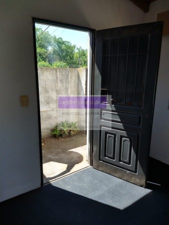 OPORTUNIDAD UNICA!!!DÚPLEX DE 4 AMB CON  POSIBILIDAD DE 5 AMB, EN VILLA DE MAYO MALVINAS ARGENTINAS