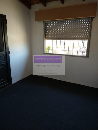 OPORTUNIDAD UNICA!!!DÚPLEX DE 4 AMB CON  POSIBILIDAD DE 5 AMB, EN VILLA DE MAYO MALVINAS ARGENTINAS