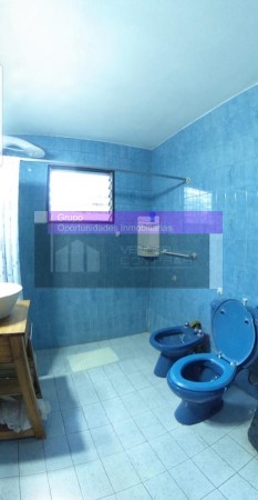 OPORTUNIDAD!!EXC. QUINTA LOTE 1450 M2, 220M2 CONSTR., CASA PPAL, QUINCHO, CASA HUESPEDES, PISCINA, GRAN PARQUE,  PARRILLA, POOL HOUSE, JACUZZI,VESTUARIOS