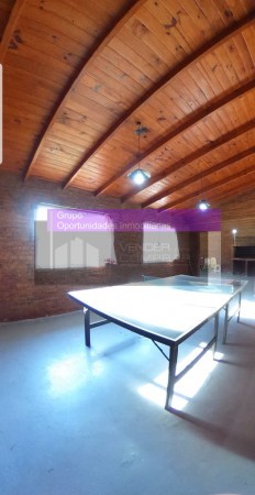 OPORTUNIDAD!!EXC. QUINTA LOTE 1450 M2, 220M2 CONSTR., CASA PPAL, QUINCHO, CASA HUESPEDES, PISCINA, GRAN PARQUE,  PARRILLA, POOL HOUSE, JACUZZI,VESTUARIOS