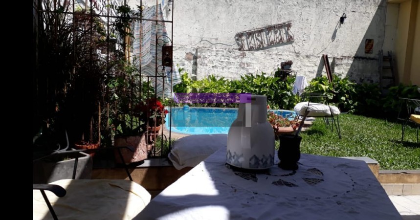 DUPLEX DE 100 M2 CON JARDIN, PISCINA, Y PARRILLA EN MERLO CENTRO RESIDENCIAL