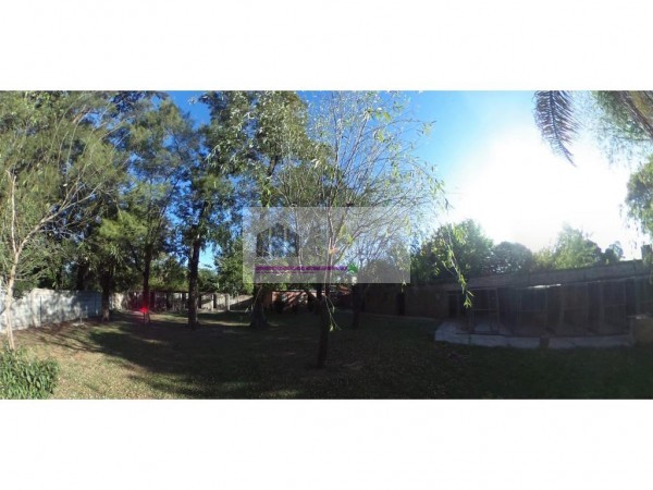 CASA A REMODELAR SOBRE 2 LOTES INDEPENDIENTES, 800 M2, 20 X 40 DE FONDO