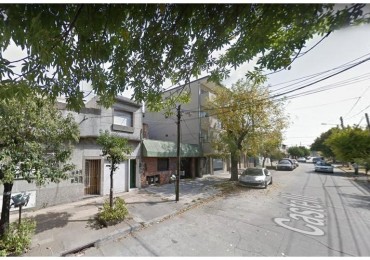 OPORTUNIDAD! CASA 6 AMB. 170M2 PARA REMODELAR EN INMEJORABLE UBICACION!! IDEAL 2 FAMILIAS O INVERSOR