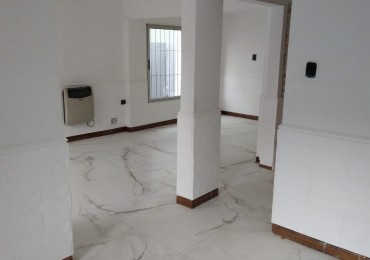OPORTUNIDAD!! DUPLEX DE 5 AMB.Y DEPTO A ESTRENAR DE 3 AMB. IDEAL 2 FAMILIAS! SOBRE LOTE PROPIO