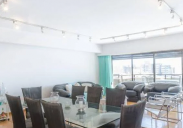 EXCELENTE DEPTO AL FRENTE 4 AMBIENTES, 3 DORMITORIOS CON COCHERA EN PALERMO